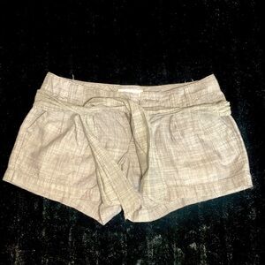 Women’s Gray Old Navy Cotton Shorts Size 2